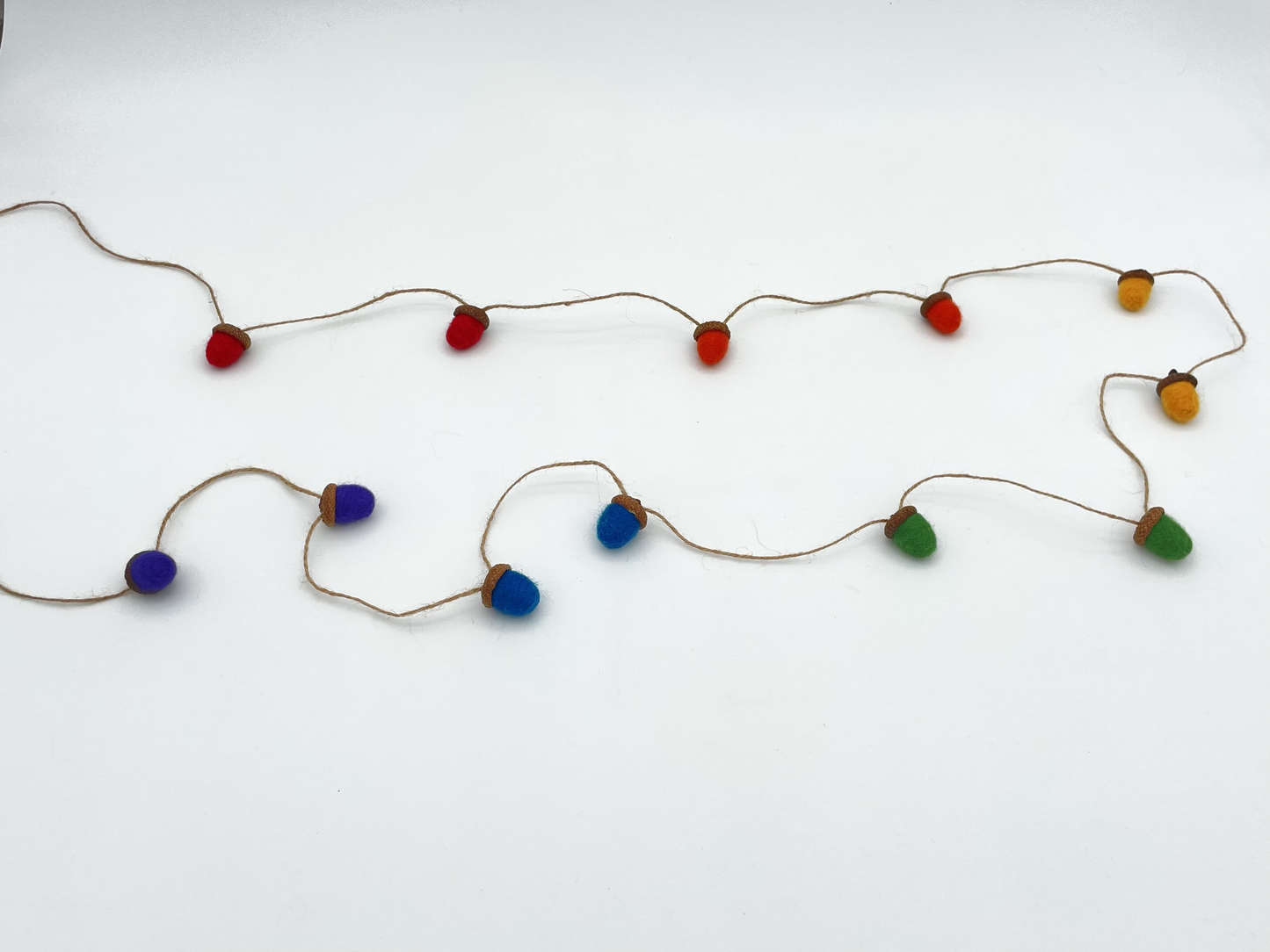 Acorn Garland