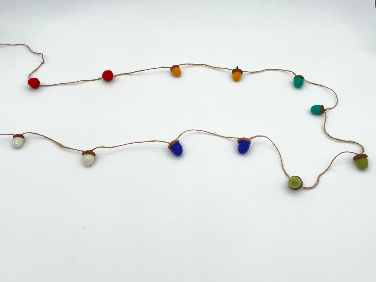 Acorn Garland