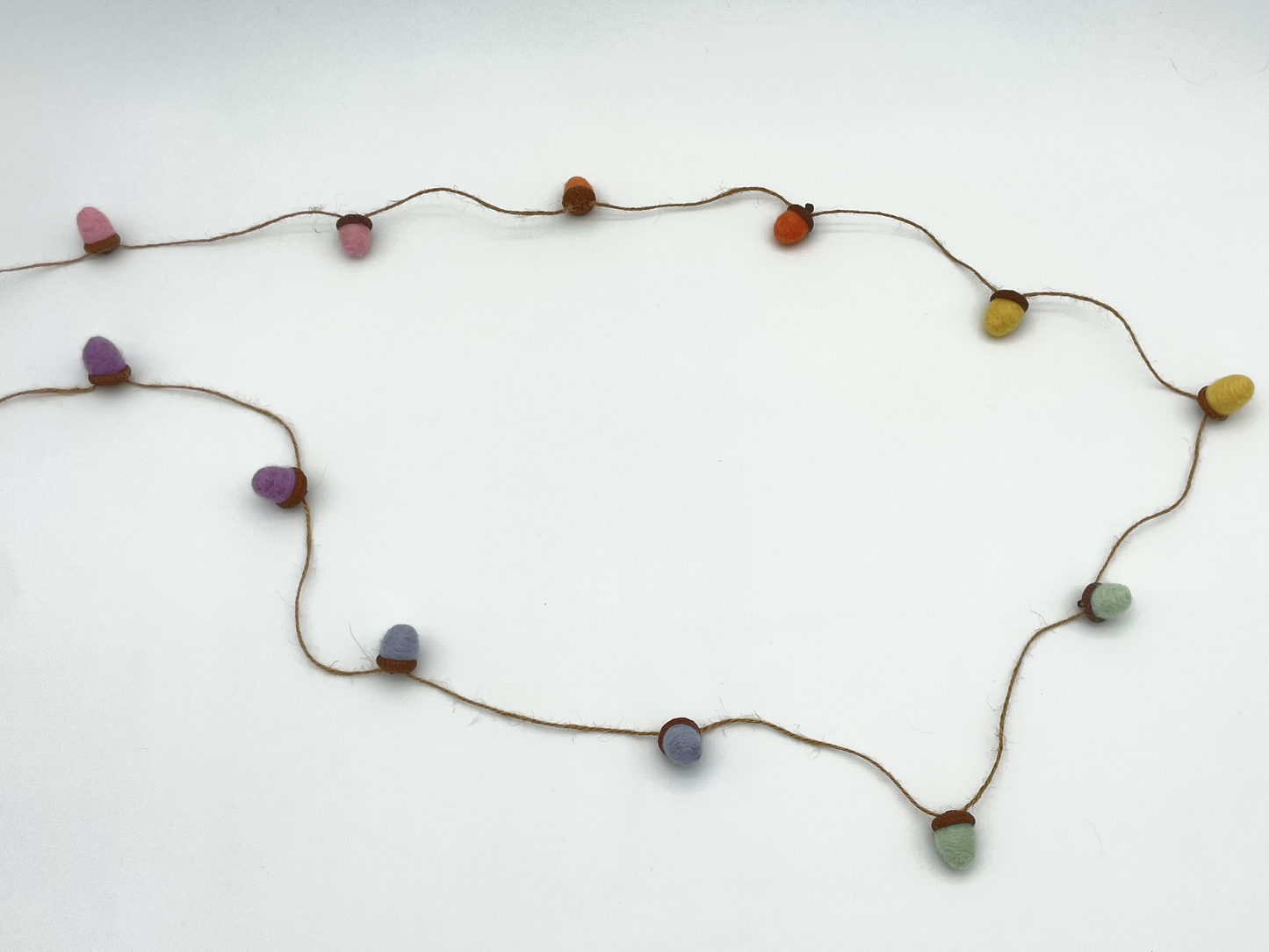 Acorn Garland